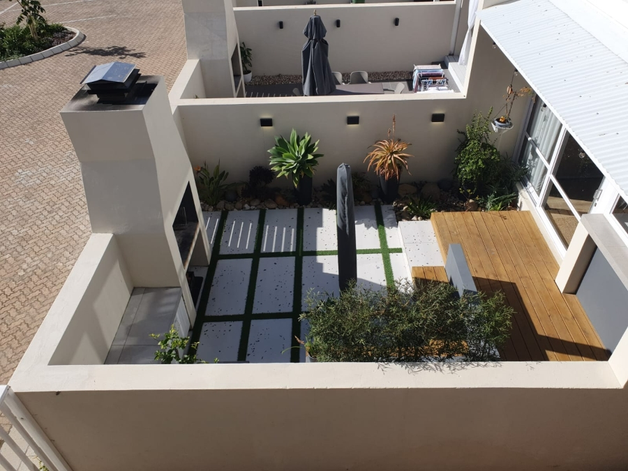 3 Bedroom Property for Sale in Keurboomstrand Western Cape